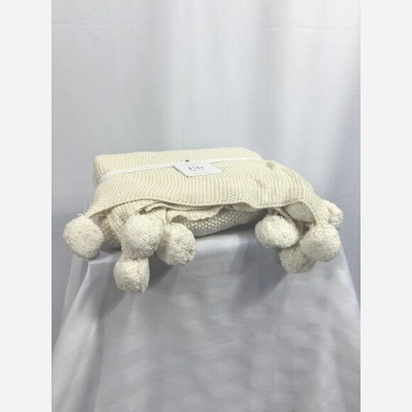 Elegant Cream Cotton Throw with Pompoms – 50" x 60" Cozy, All Season - Picture 4 of 5